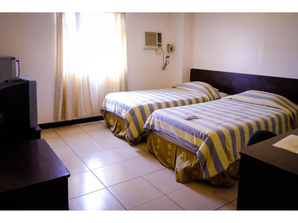 Crowne Garden Hotel Cebu Δωμάτιο φωτογραφία