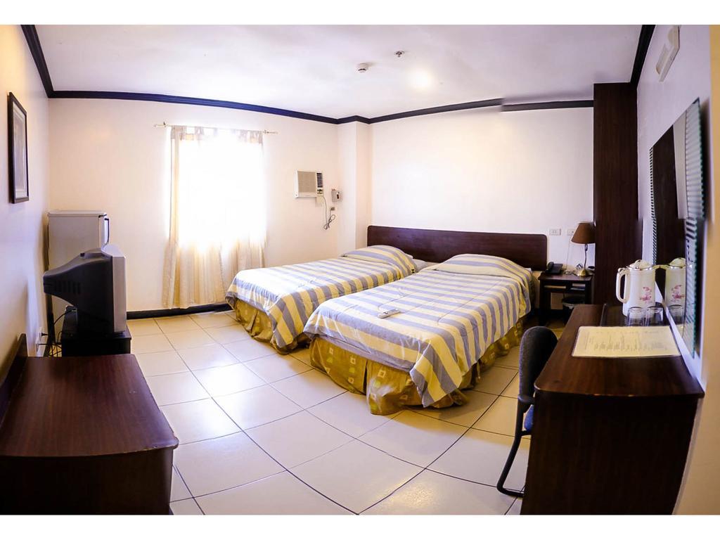 Crowne Garden Hotel Cebu Εξωτερικό φωτογραφία