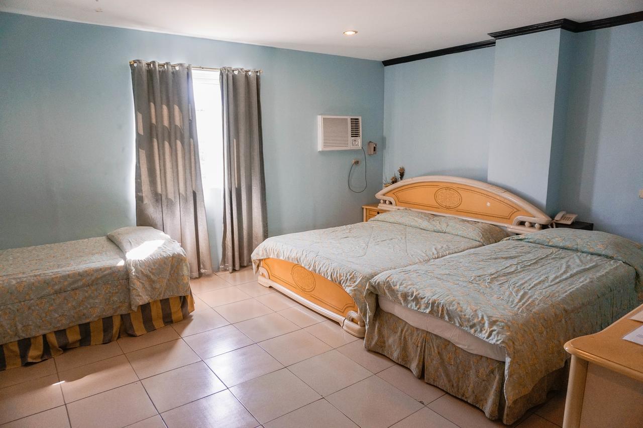Crowne Garden Hotel Cebu Εξωτερικό φωτογραφία