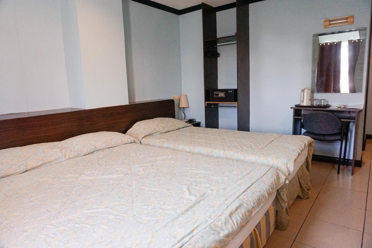 Crowne Garden Hotel Cebu Εξωτερικό φωτογραφία