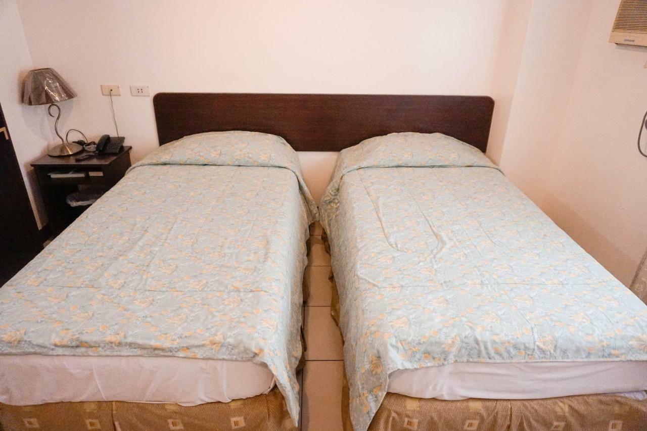 Crowne Garden Hotel Cebu Εξωτερικό φωτογραφία